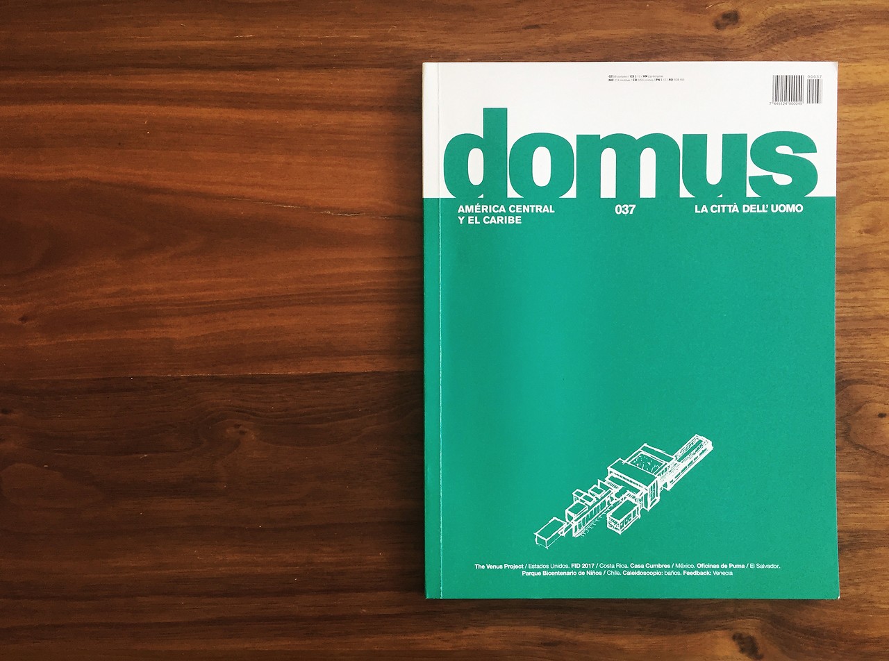 CASA CUMBRES en revista Domus ACC no. 037